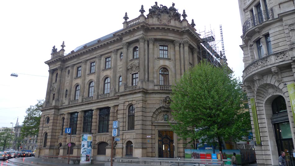 Sprengung & Abbruch Bayerische Börse München